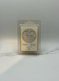 Fjell Dekor Alpine Forest beeswax wax melts in a 6-cube clamshell container with a natural essential oil blend.
